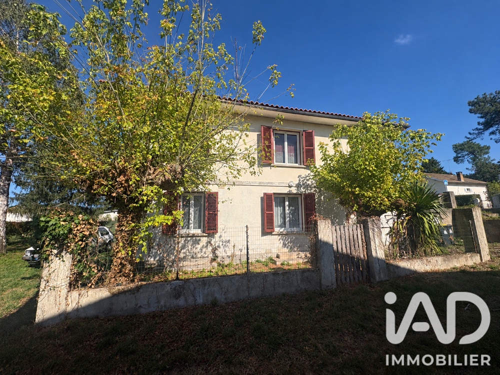Vente Maison Vente Maison de ville 8 pièces Montendre