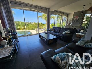 Vente Maison Vente Maison d'architecte 5 pièces Saint-gilles-les-bains