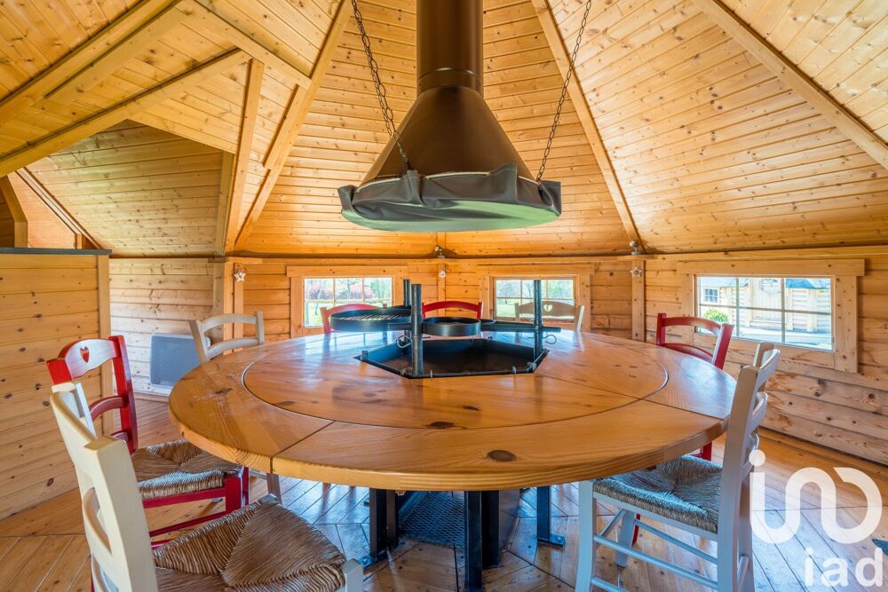 à vendre  Maison Les Herbiers (85500)