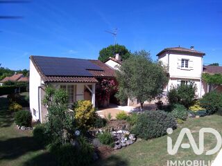  Maison � vendre 9 pi�ces 222 m�