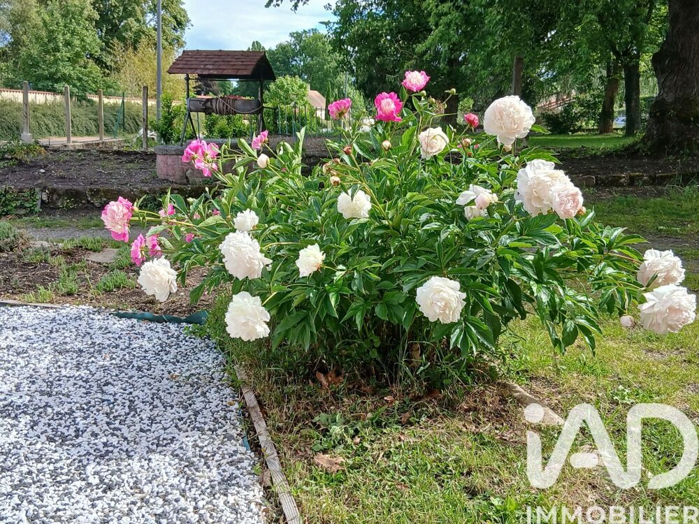 Vente Maison Vente Maison/villa 9 pièces Saint-priest-bramefant