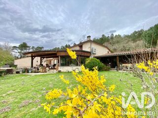  Maison à vendre 15 + pièces 479 m²