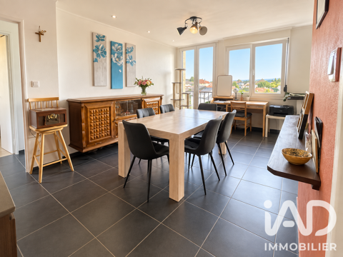   Vente Appartement 3 pièces Appartement - 3 pièce(s) - 69 m²