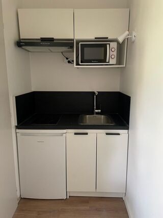  Appartement à louer 1 pièce 21 m²