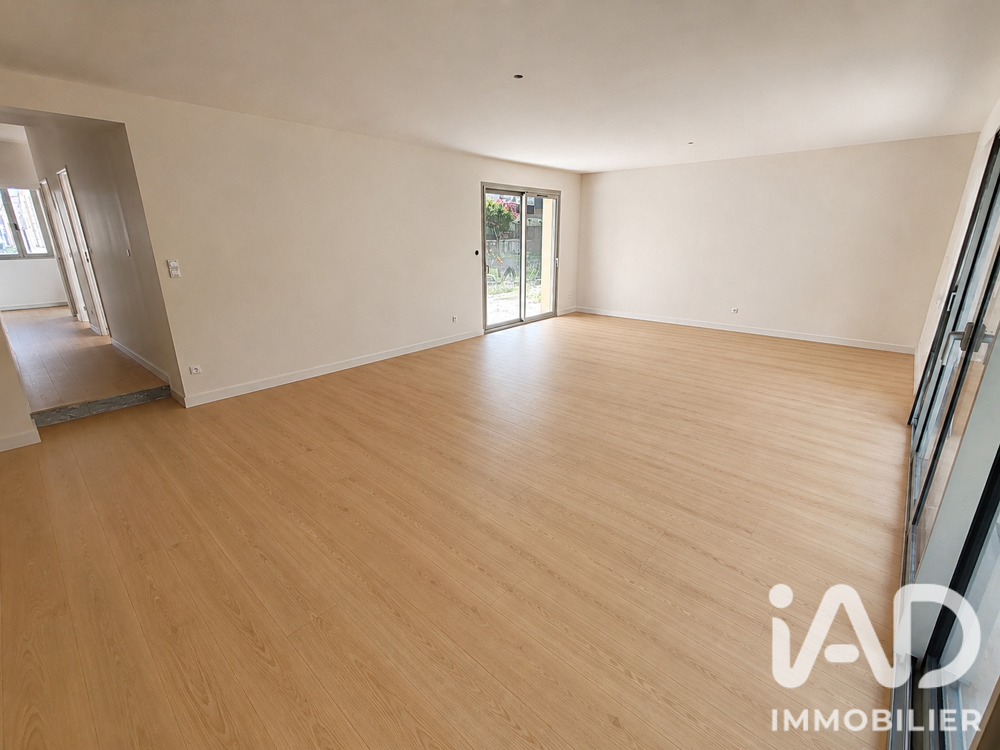 Vente Maison Vente Maison d'architecte 5 pièces Bègles