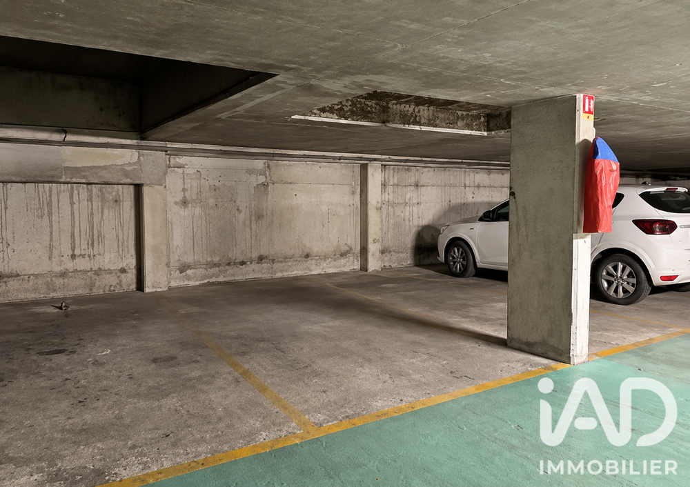Vente Parking/Garage Vente Parking 11 m&sup2; Paris 20
