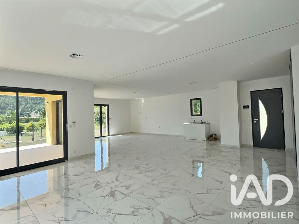 vente Maison - 5 pièce(s) - 163 m² Tourrette-Levens (06690)