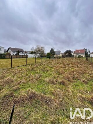  Terrain à vendre 696 m²