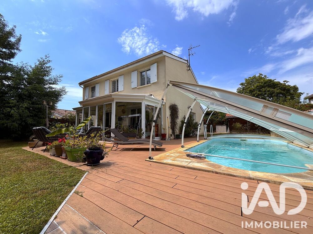 Vente Maison Vente Maison/villa 8 pièces Mérignac