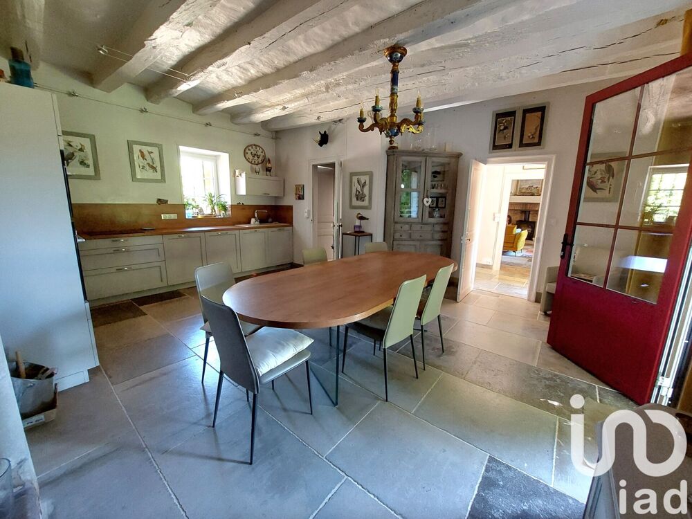 Vente Maison Vente Domaine 15 pièces Luynes