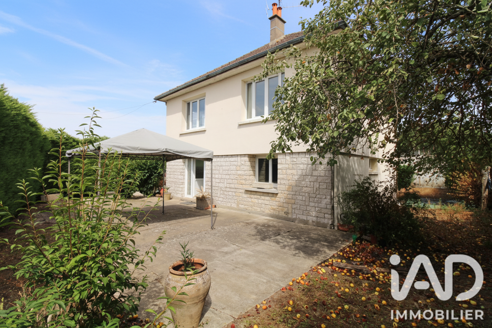 Vente Maison Vente Maison/villa 4 pièces La chapelle-saint-martin-en-plaine