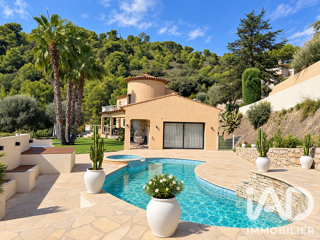  Maison à vendre 8 pièces 296 m²