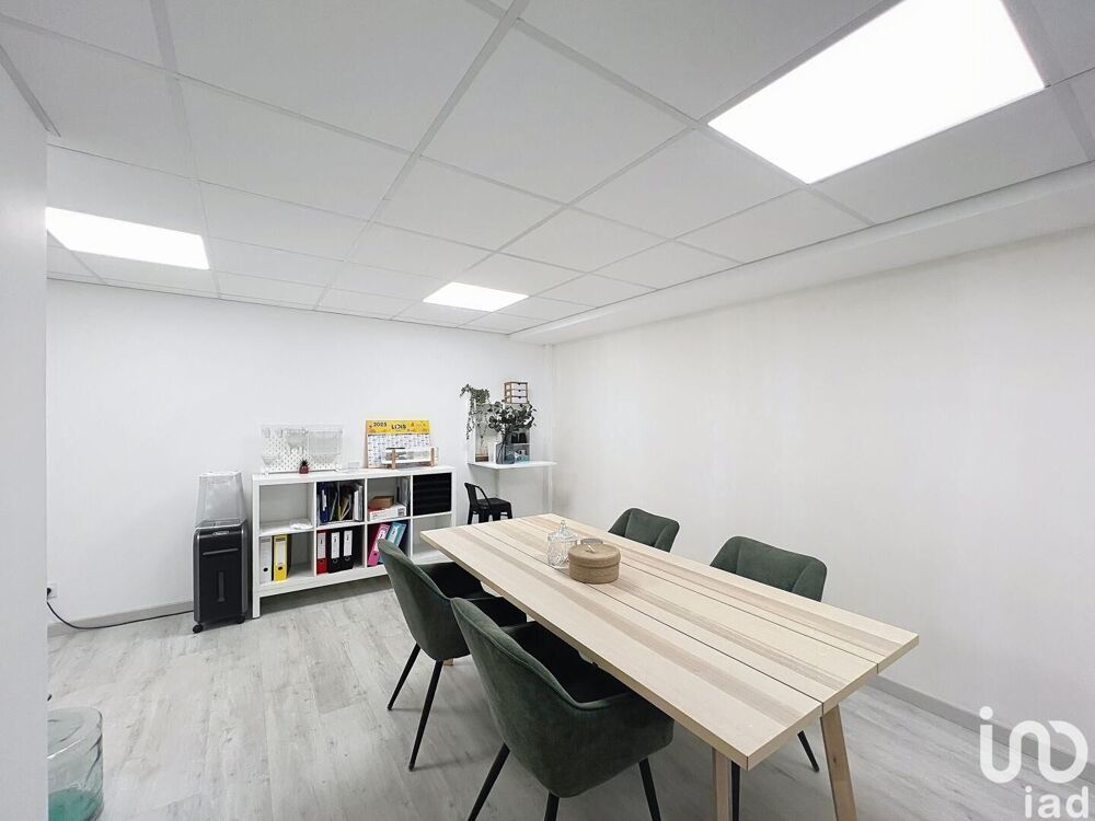   Location Bureaux 20 m&sup2; Lésigny