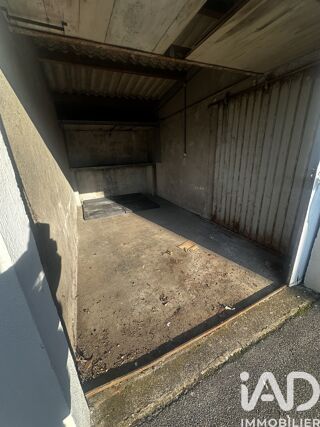 Parking / Garage � vendre 12 m�