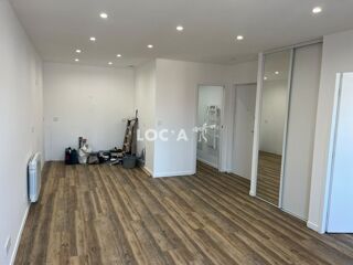  Appartement à louer 2 pièces 44 m²