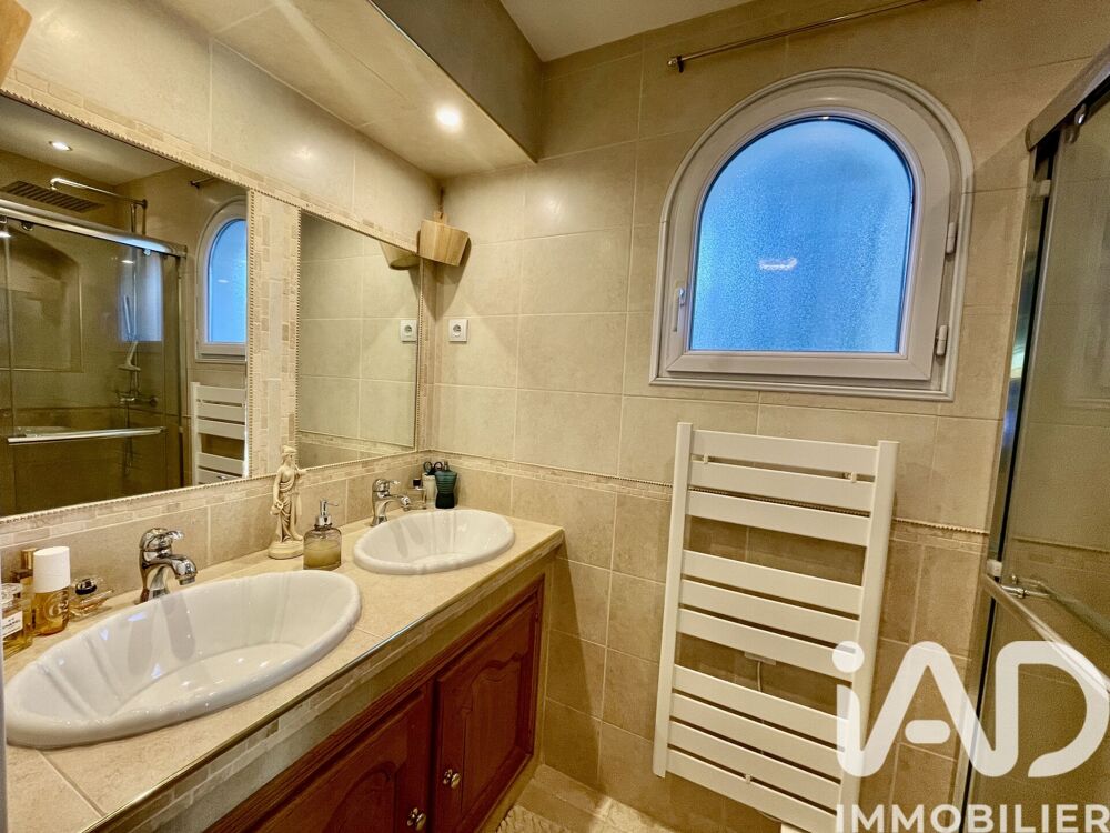 à vendre  Maison La Tour-de-Salvagny (69890)