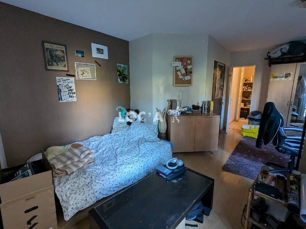 550€ cc / Mois GARE STUDIO Meublé de 23 m² situé dans ....
