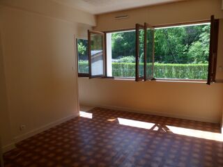  Appartement à louer 2 pièces 53 m²