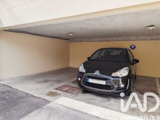  Parking / Garage � vendre 195 m�