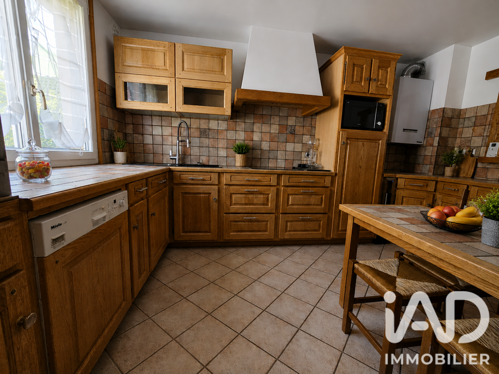 Vente Maison Vente Maison/villa 7 pièces Savigny-le-temple
