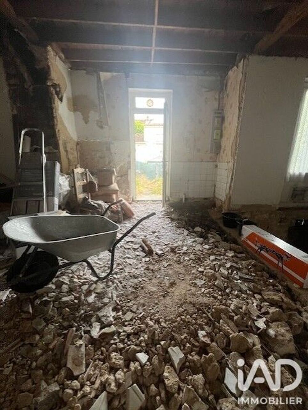 Vente Maison Vente Maison de ville 1 pièce Angoulême