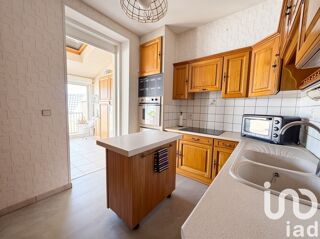  Maison à vendre 11 pièces 214 m²