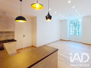  Appartement à louer 4 pièces 92 m²