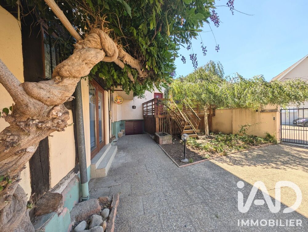Vente Maison Vente Maison de village 8 pièces Houssen