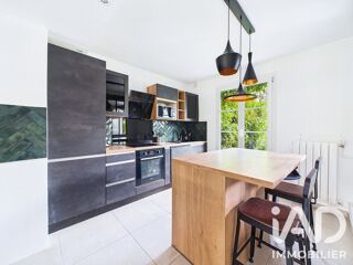  Maison à louer 9 pièces 174 m²