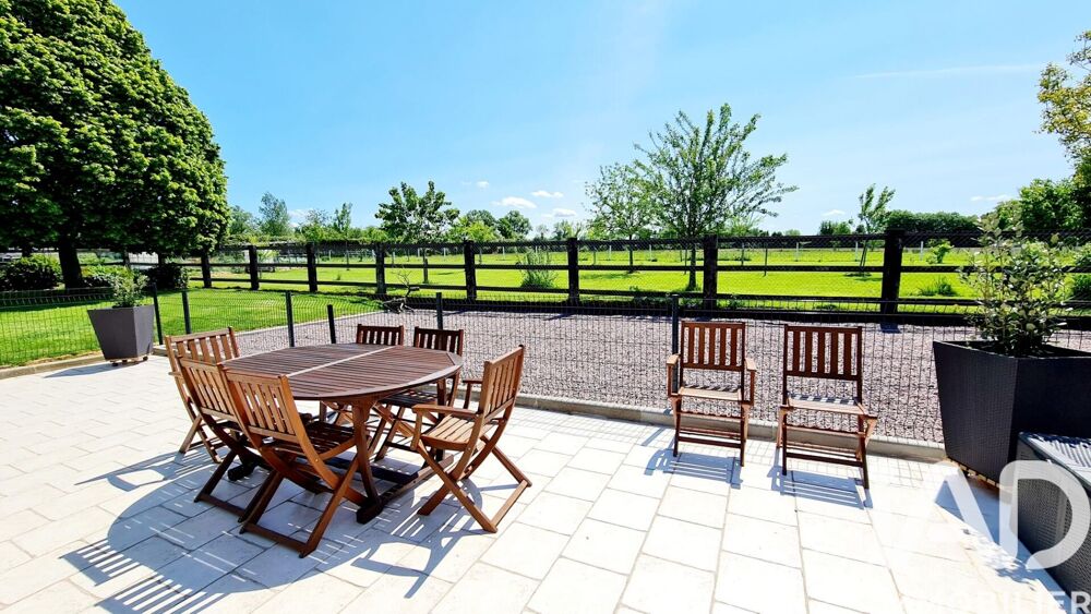 Maison 5 pièces 180 m² · à Saint-Gatien-des-Bois · 180 m² · 1 050 000 €