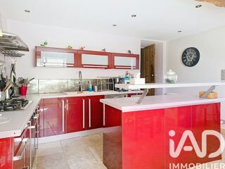  Maison � vendre 6 pi�ces 215 m�