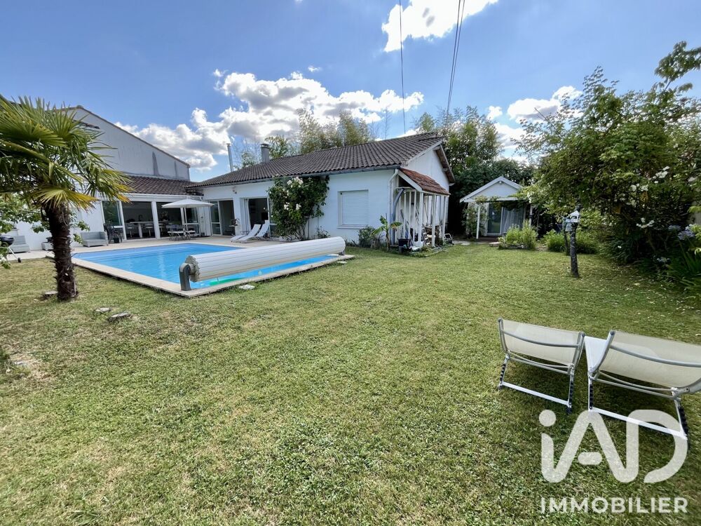 Vente Maison Vente Maison/villa 8 pièces Mérignac
