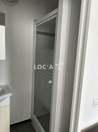  Appartement à louer 1 pièce 18 m²
