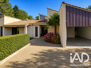  Maison à vendre 6 pièces 194 m²