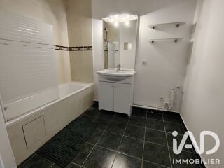  Appartement à louer 3 pièces 67 m²