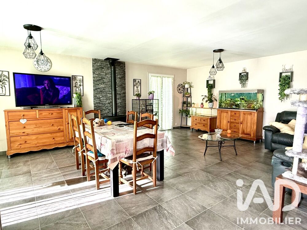 Vente Maison Vente Maison/villa 4 pièces Moyaux