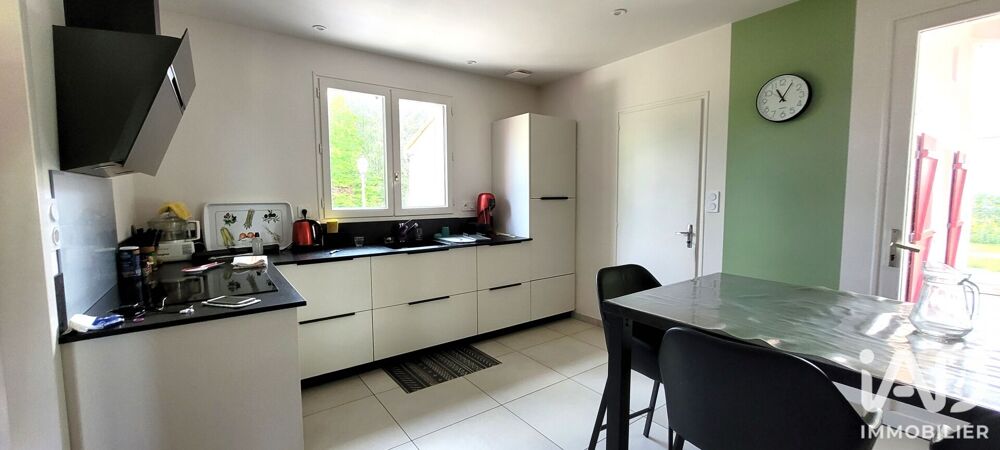 Vente Maison Vente Maison/villa 8 pièces Saint-denis-la-chevasse