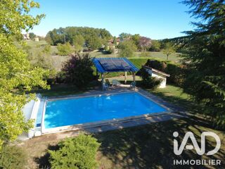  Maison à vendre 10 pièces 205 m²