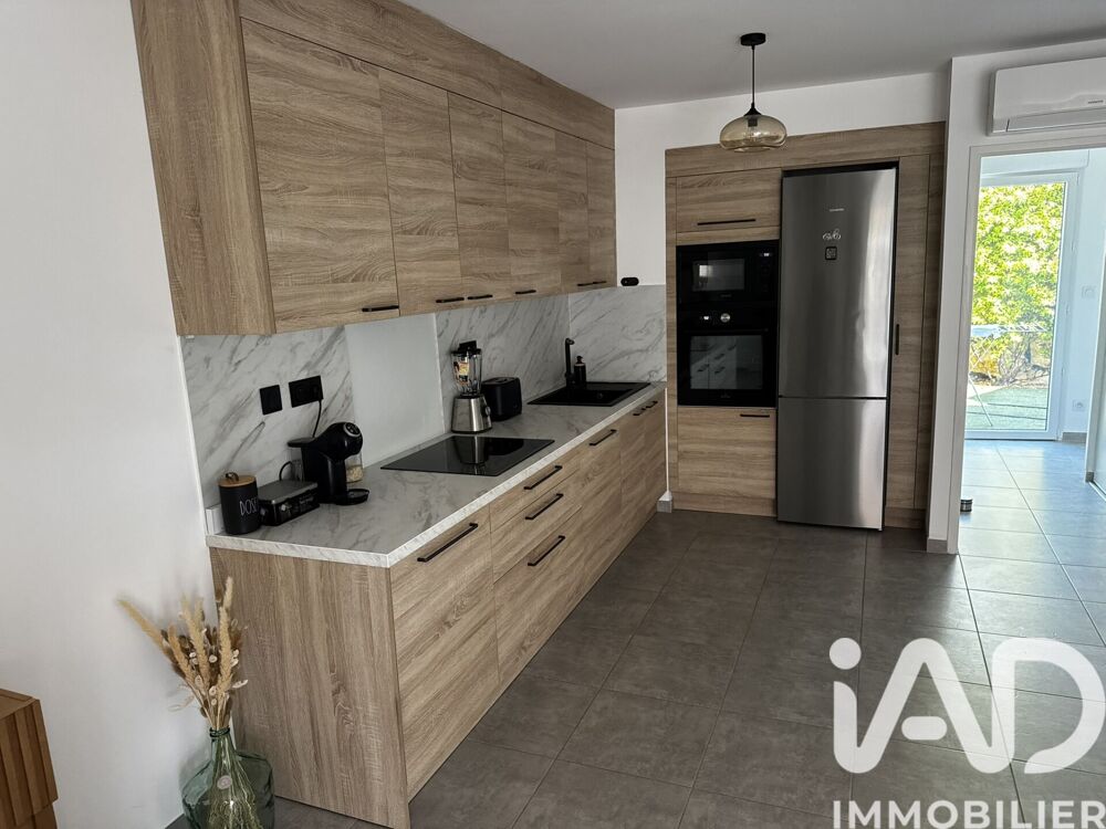 vente Maison - 4 pièce(s) - 106 m² La Fare-les-Oliviers (13580)