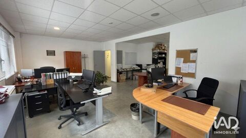   Location - 75 m² 