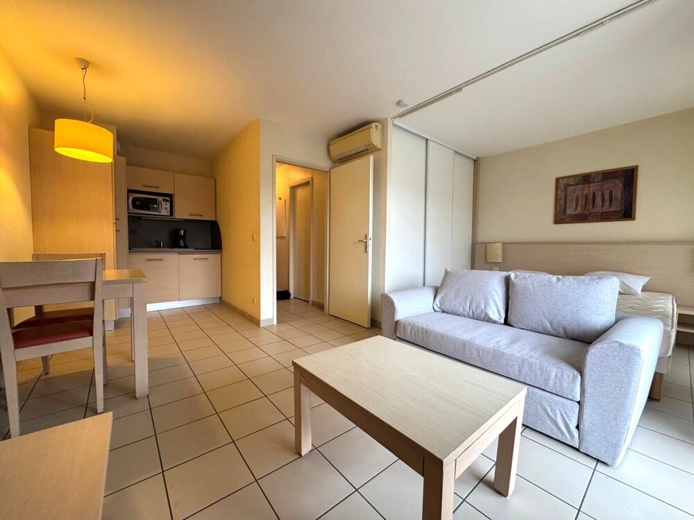location Appartement - 1 pièce(s) - 32 m² Divonne-les-Bains (01220)