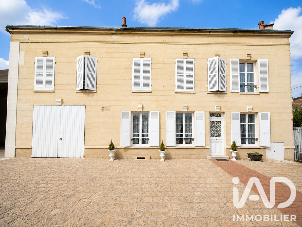 Vente Maison de campagne 10 pièces