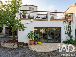Vente Maison Vente Maison traditionnelle 8 pièces Clisson