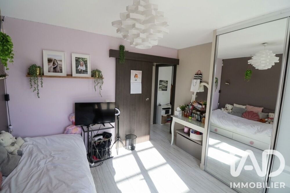 Vente Maison Vente Maison traditionnelle 5 pièces Bussy-saint-georges