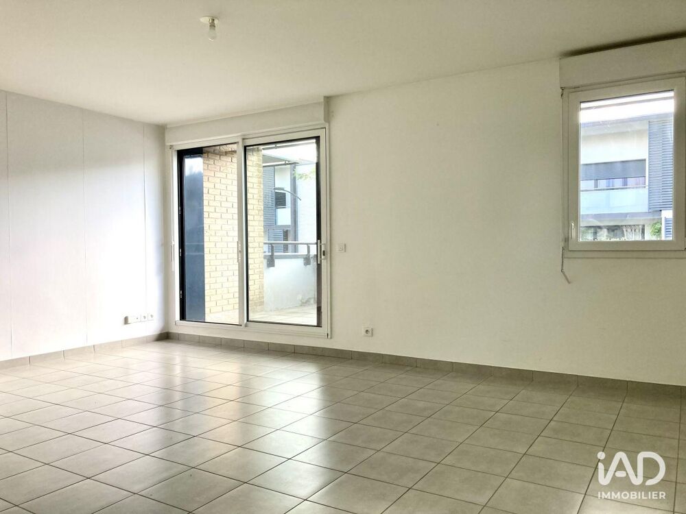 location Appartement - 3 pièce(s) - 64 m² Lesquin (59810)