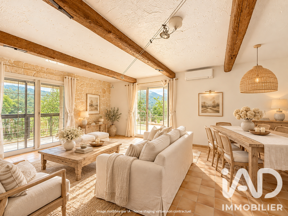 Vente Maison Vente Maison traditionnelle 8 pièces Les adrets-de-l'estérel