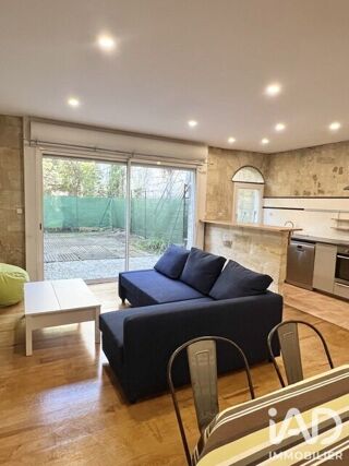  Appartement à louer 3 pièces 83 m²