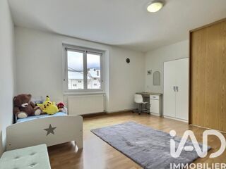  Appartement à vendre 5 pièces 146 m²