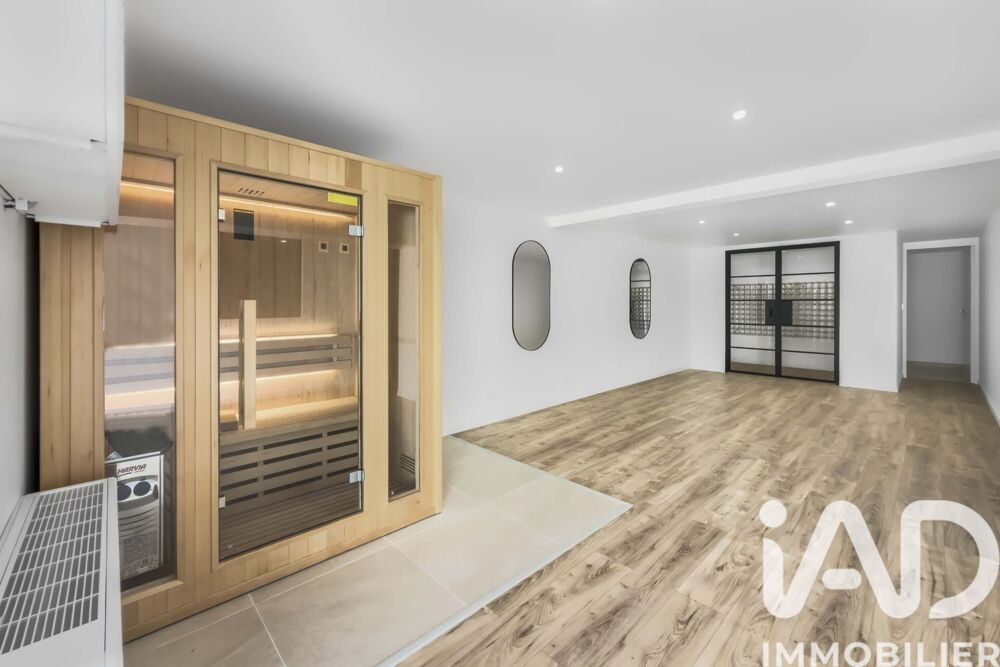 à vendre  Maison Équemauville (14600)