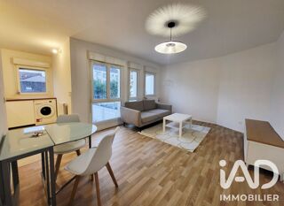  Appartement à louer 2 pièces 43 m²